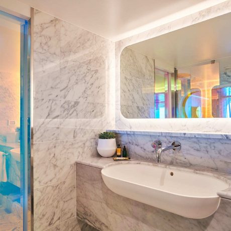 Bathroom in our Gorgeous, Brilliant, Seriously, Posh, and Fab suites. Bathroom in our Gorgeous, Brilliant, Seriously, Posh, and Fab suites.